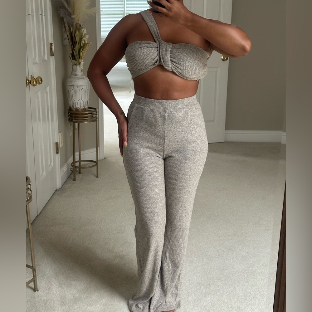 Gray Knit Wide Leg pants and crop top 2-piece set